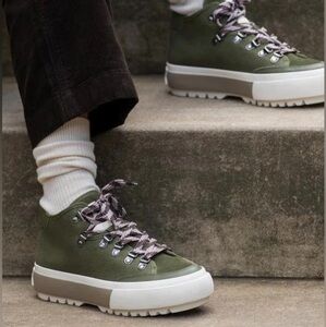 GREATS Womens 8.5 Sneaker Brooklyn Wooster Sport Hiker Cargo Canvas Army Green